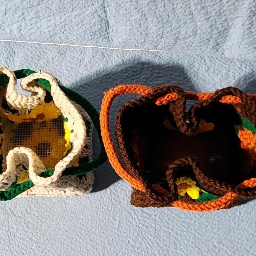 Handcrafted Crochet TBag - Picture 4 of 6